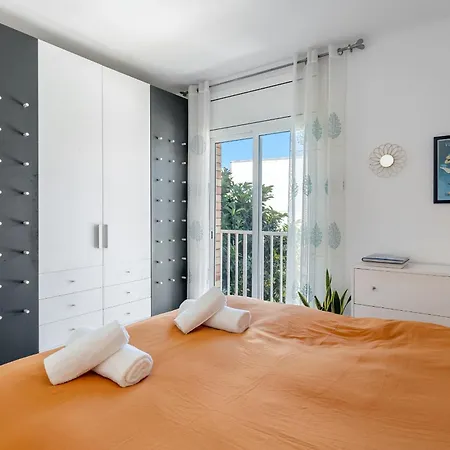 Hauzify I Zulu Apartment